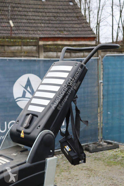 Aanbouwstukken voor bouwmachines  650 RX