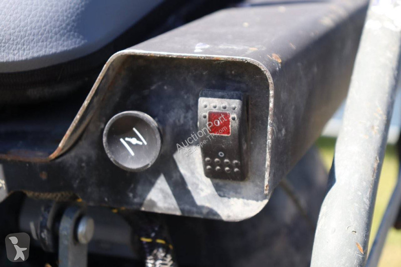 Aanbouwstukken voor bouwmachines Neuson crt 36 26a