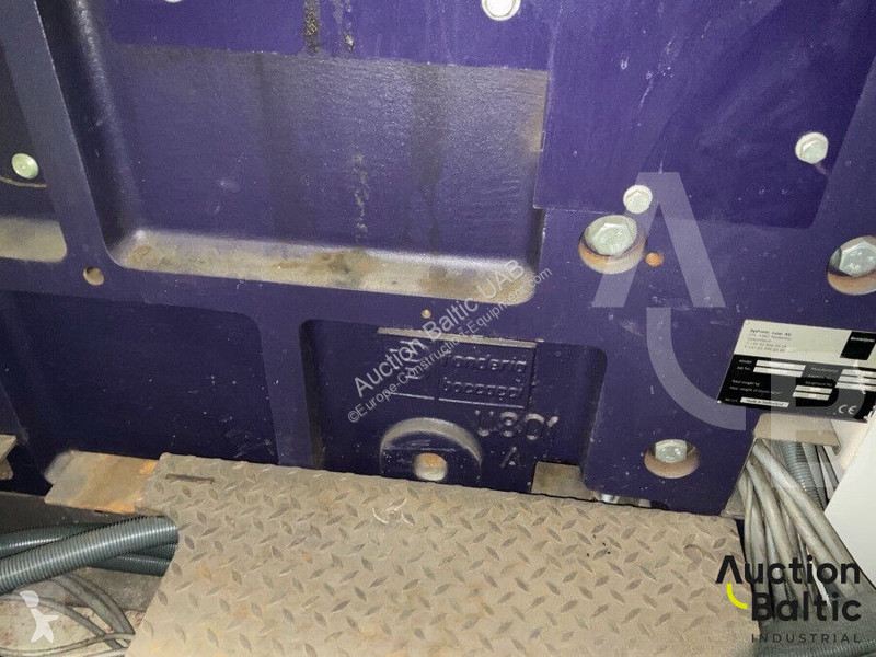 Vybavenie stavebného stroja  Bystar 3015