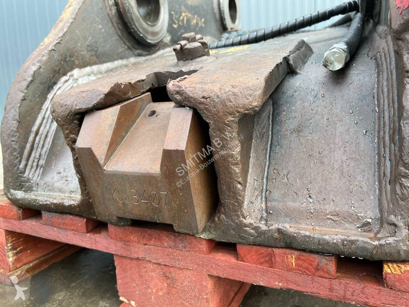 Echipamente pentru construcţii  MEK KM 3 /...