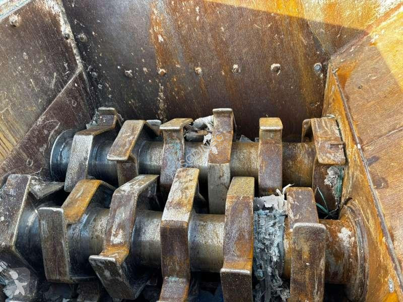 Équipements TP Arjes  IMPAKTOR 250 EVO II