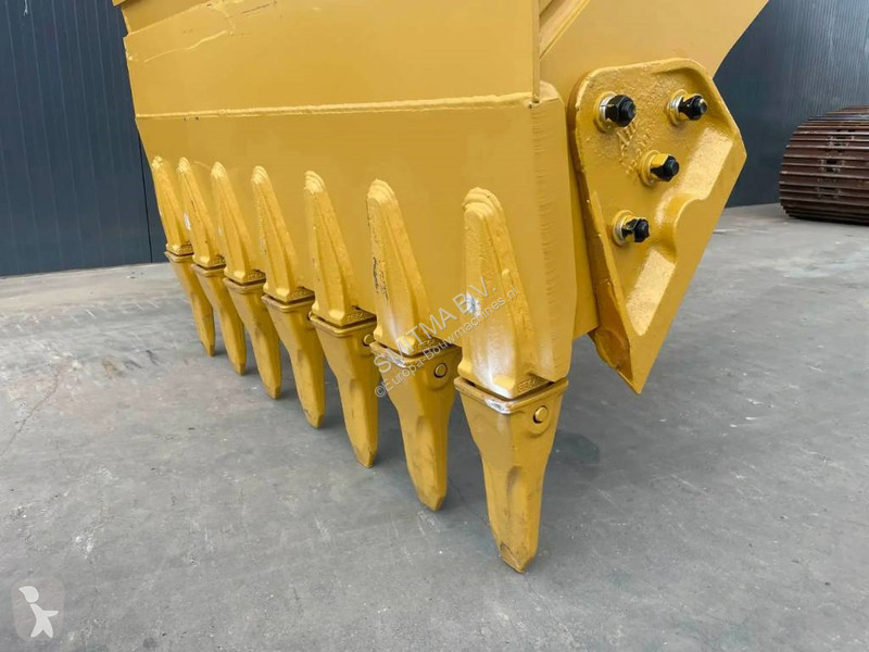 Aanbouwstukken voor bouwmachines Caterpillar...