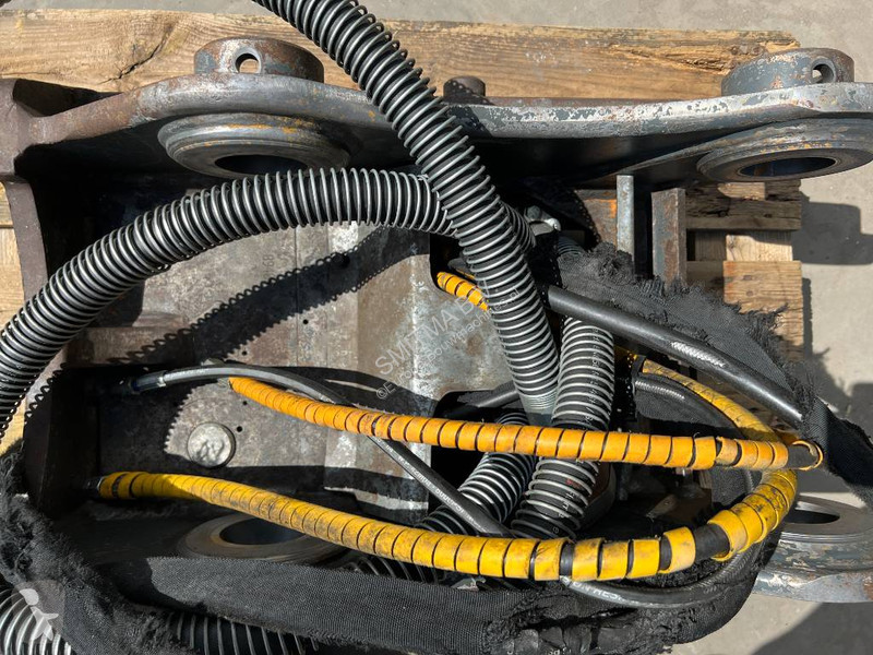 Equipamentos de obras Oilquick OQ70/55 - EC210...