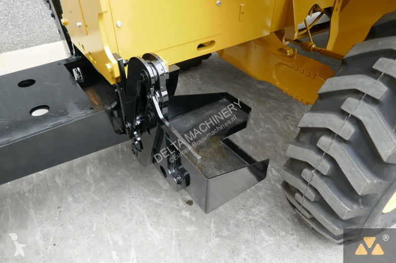 Aanbouwstukken voor bouwmachines Caterpillar...