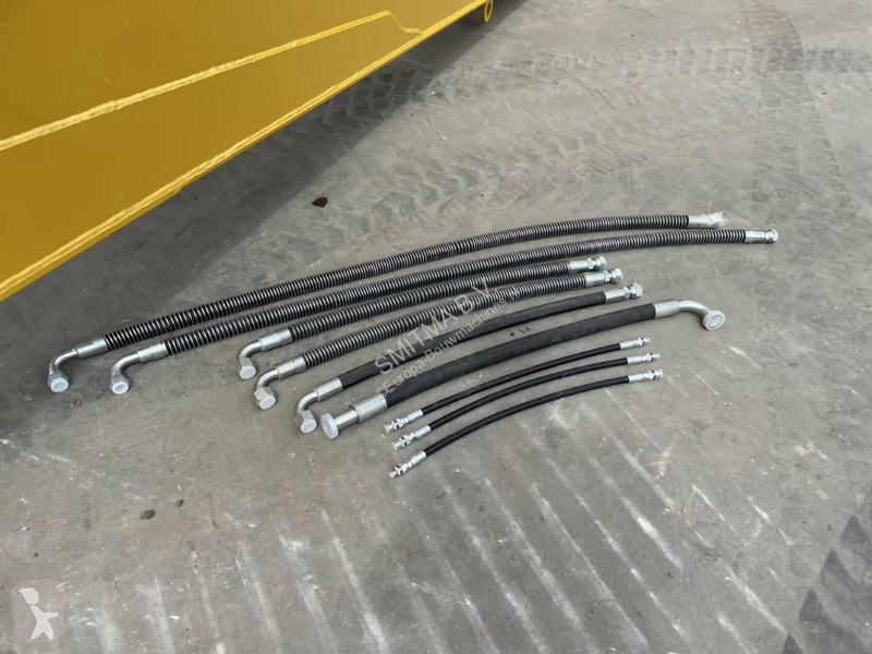 تجهيزات الأشغال العمومية Caterpillar 323 GX 18m...
