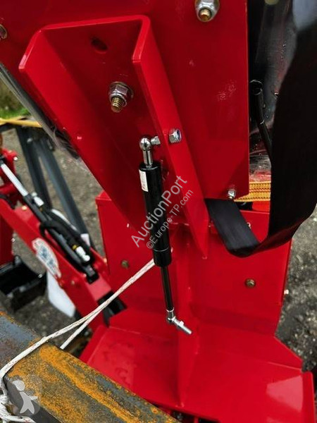 Aanbouwstukken voor bouwmachines  BK145
