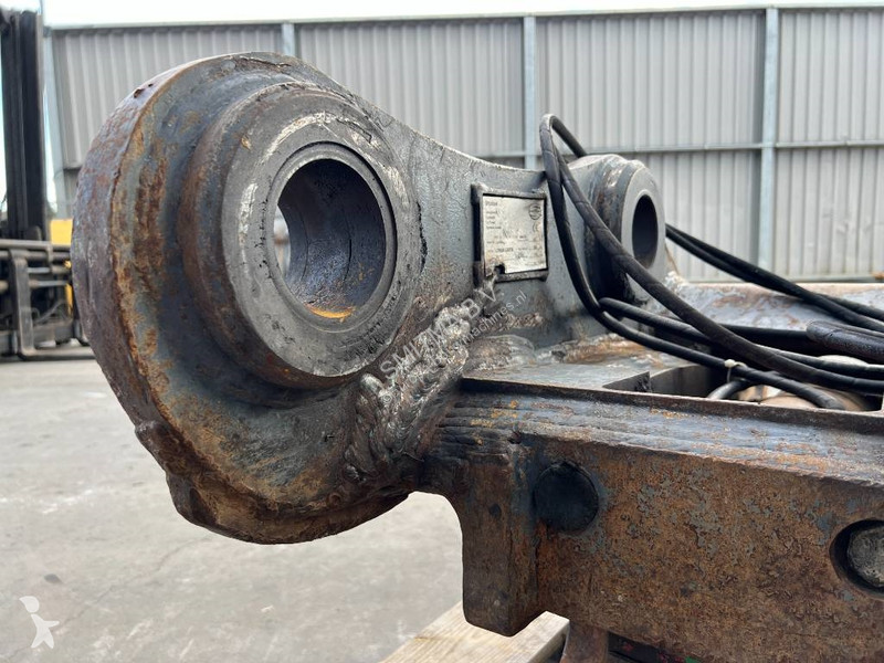 Équipements TP Miller Caterpillar 325 / 329 Geith