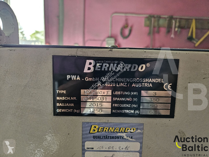 Vybavenie stavebného stroja  MTA 1390x3