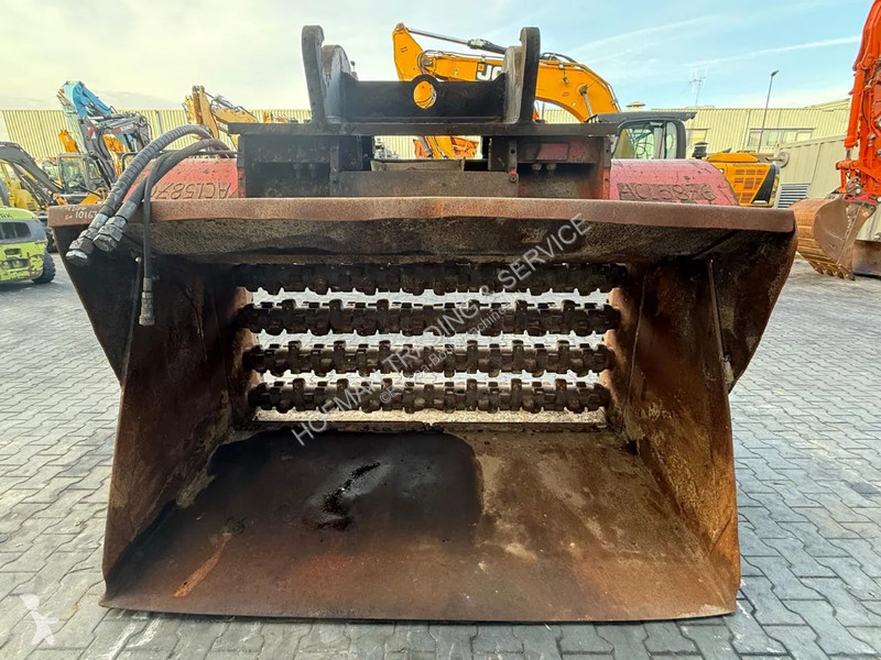 Vybavenie stavebného stroja  CW45