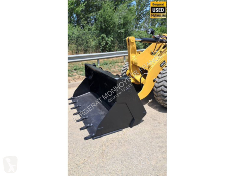 Строително оборудване Caterpillar