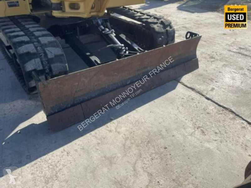 تجهيزات الأشغال العمومية Caterpillar 308