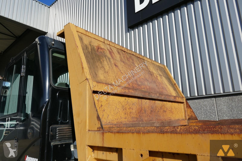 Sklápač Morooka MST2300VD