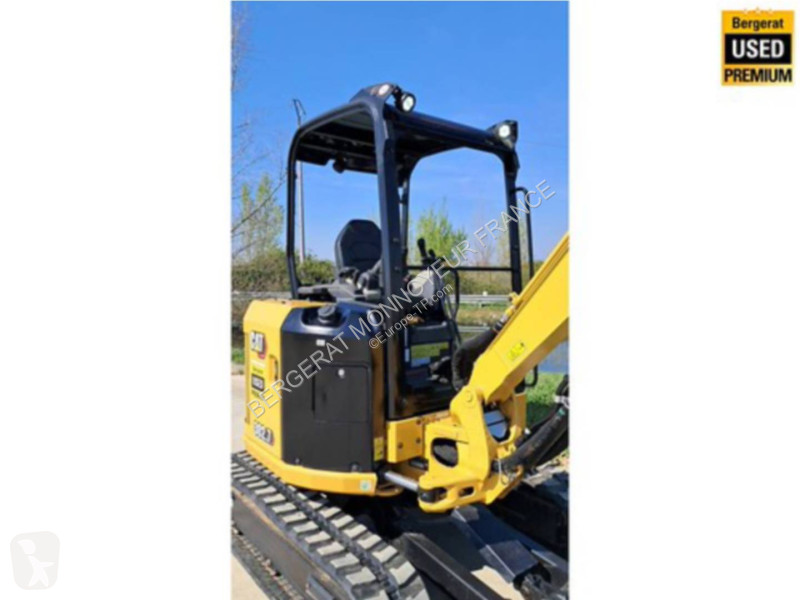 Vybavenie stavebného stroja Caterpillar 302.7