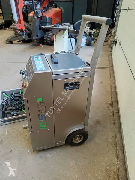 Vybavenie stavebného stroja  IC-310-S ijs...