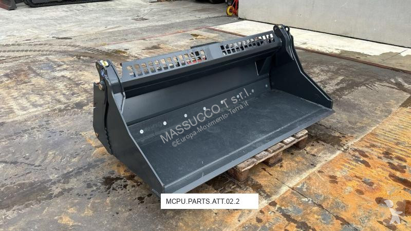 Equipamientos maquinaria OP Bobcat 4/1 - M4 con...