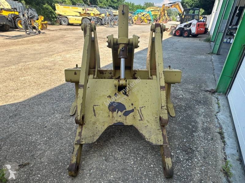 تجهيزات الأشغال العمومية Caterpillar D6 H/R/T