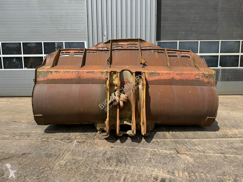 Aanbouwstukken voor bouwmachines Caterpillar...