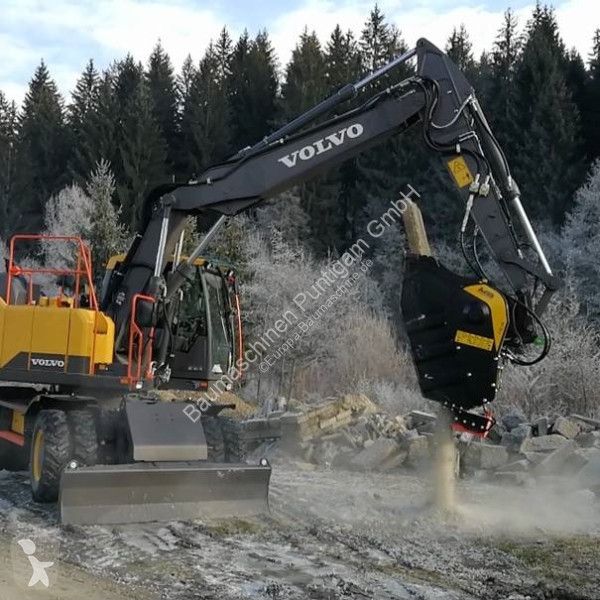 Aanbouwstukken voor bouwmachines MB Crusher 702 S4