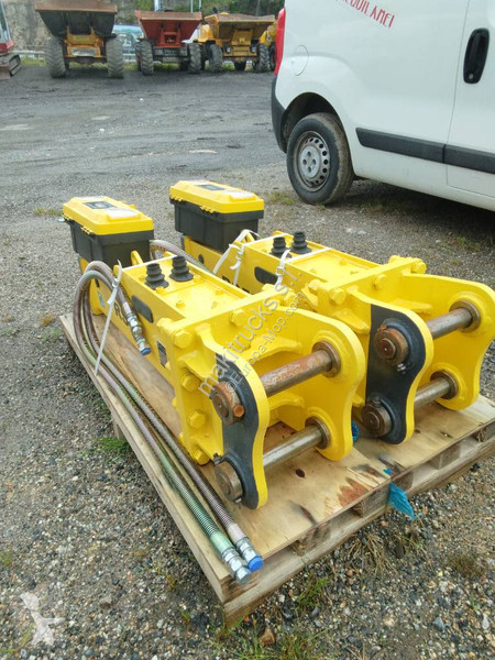 Equipamientos maquinaria OP RS53, MARTILLO...