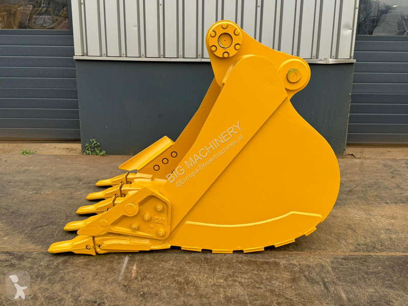 Aanbouwstukken voor bouwmachines Caterpillar...