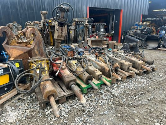 Aanbouwstukken voor bouwmachines