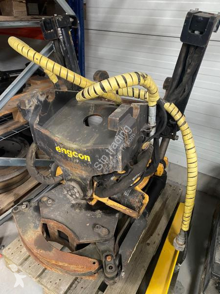 Equipamientos maquinaria OP Engcon EC 219