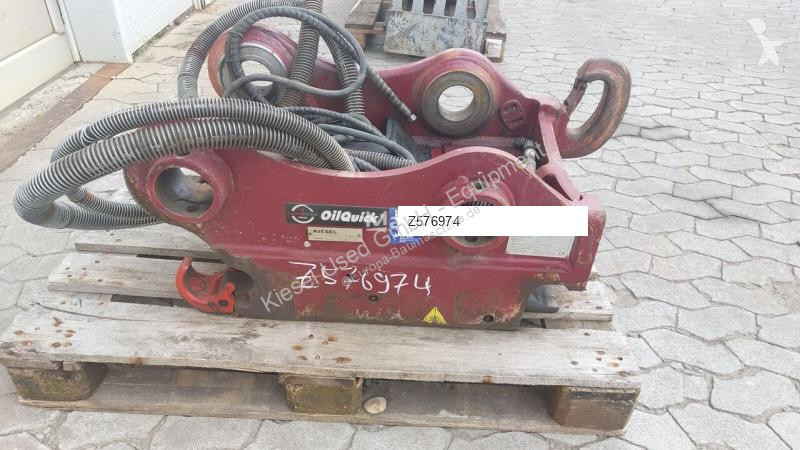 تجهيزات الأشغال العمومية Oilquick Attache...