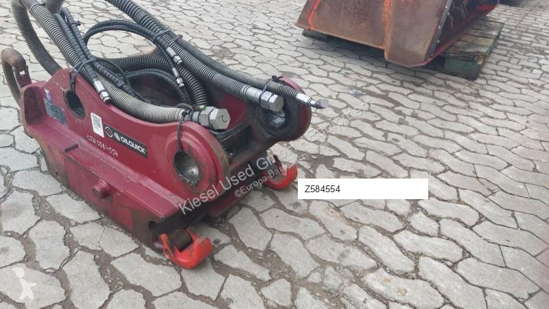 تجهيزات الأشغال العمومية Hitachi Attache rapide...