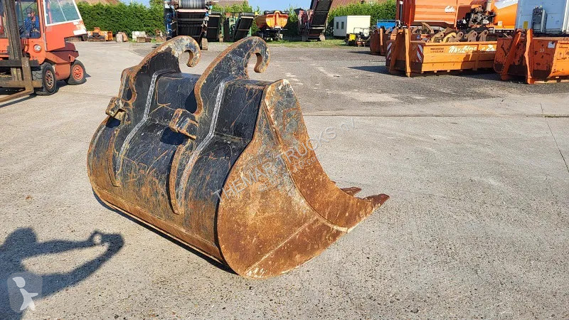Aanbouwstukken voor bouwmachines  Graafbak...