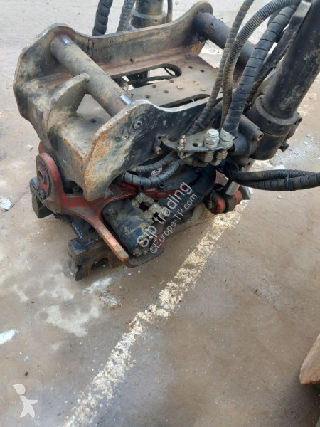 Equipamientos maquinaria OP Rototilt R 4