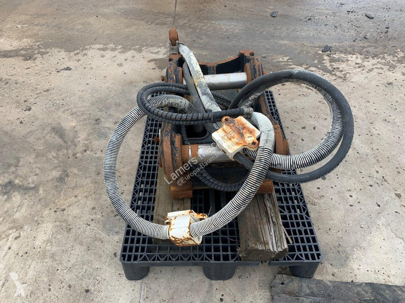 Equipamentos de obras OQ 70