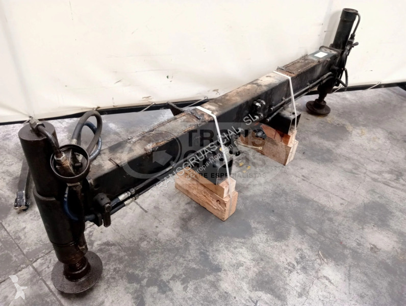 Attrezzature automezzi pesanti  Estab. hid