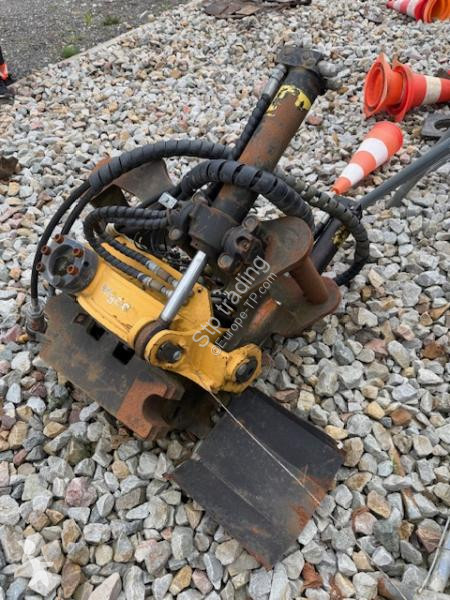 Equipamientos maquinaria OP Engcon EC 219