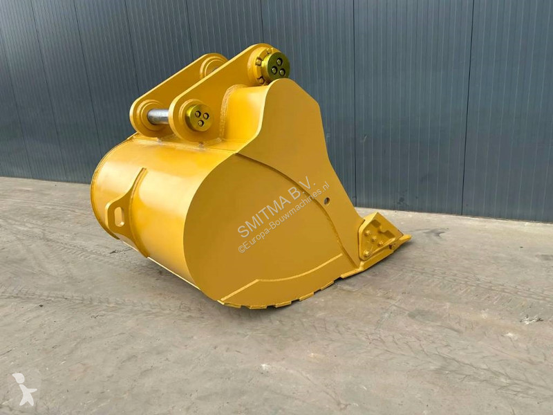 تجهيزات الأشغال العمومية Caterpillar - UB