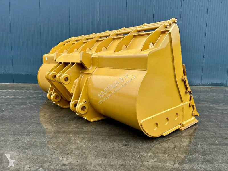 Vybavenie stavebného stroja Caterpillar 980...