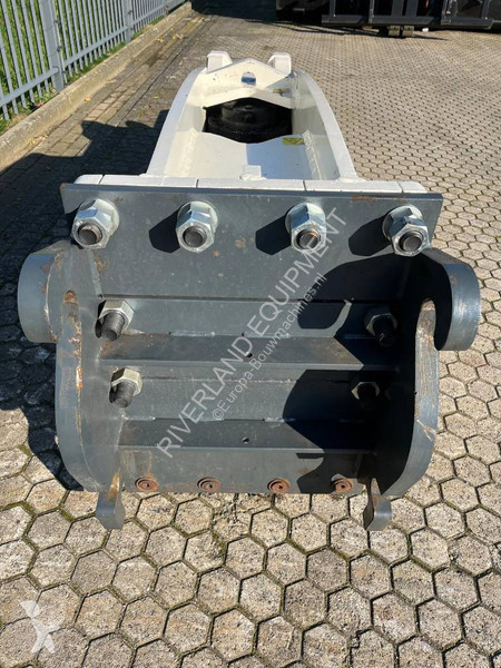 Aanbouwstukken voor bouwmachines  UNH 162...
