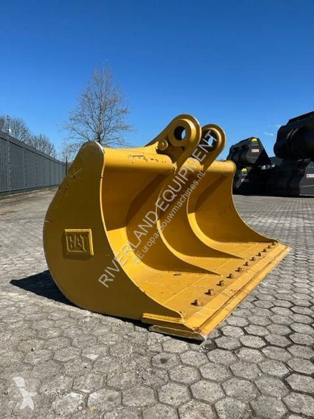 Equipamientos maquinaria OP Caterpillar 325 CAT...