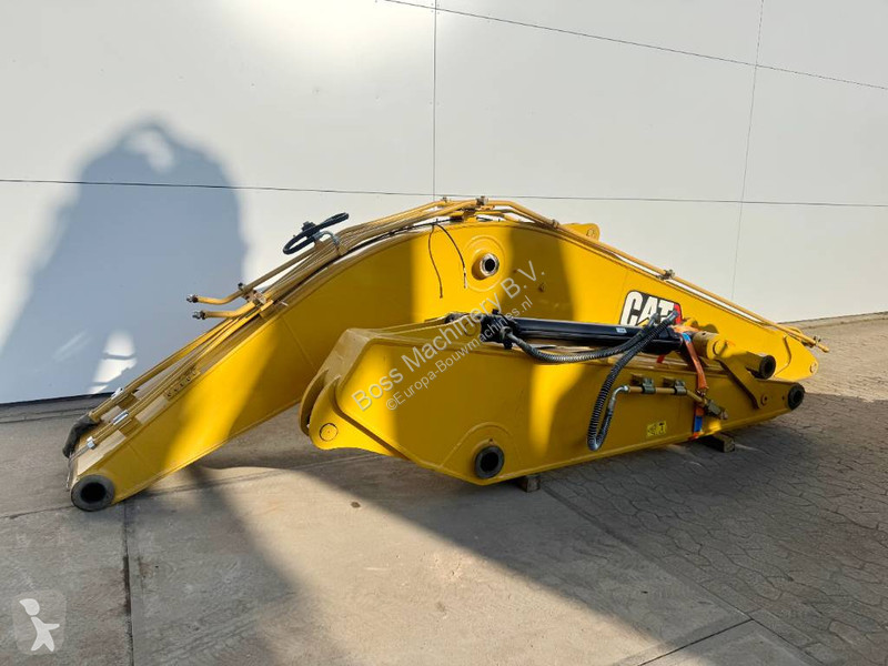 Aanbouwstukken voor bouwmachines Caterpillar...