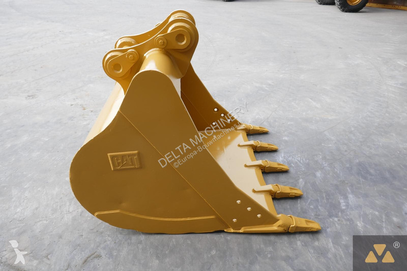 Aanbouwstukken voor bouwmachines Caterpillar...