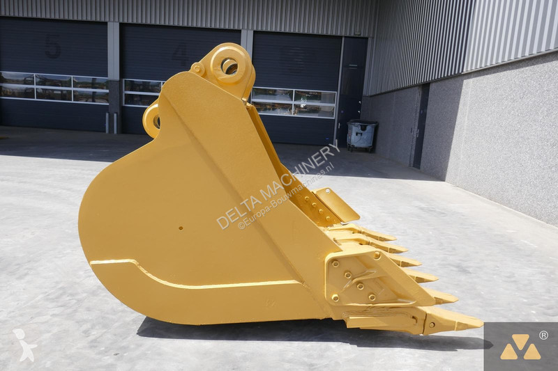 Aanbouwstukken voor bouwmachines Caterpillar...