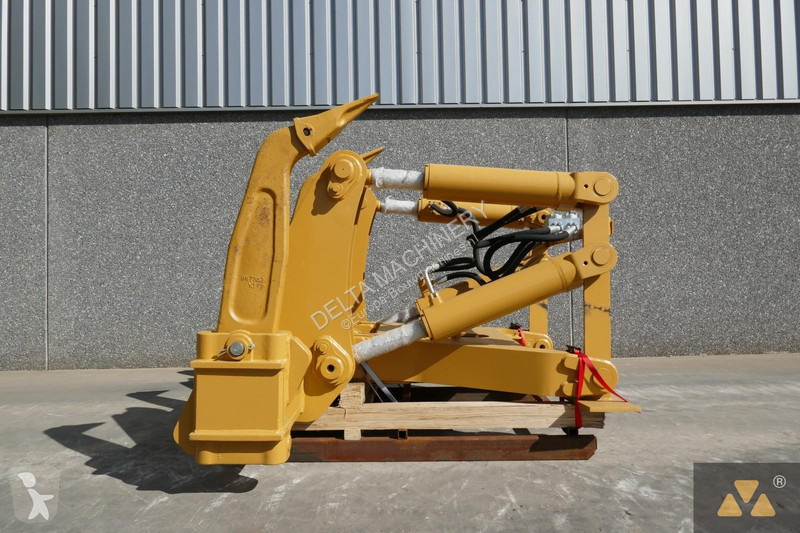 Equipamientos maquinaria OP Caterpillar D7E Ripper