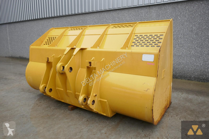 Aanbouwstukken voor bouwmachines Caterpillar...
