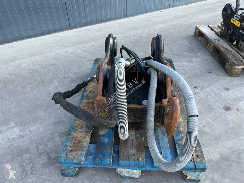 Aanbouwstukken voor bouwmachines Oilquick OQ65...