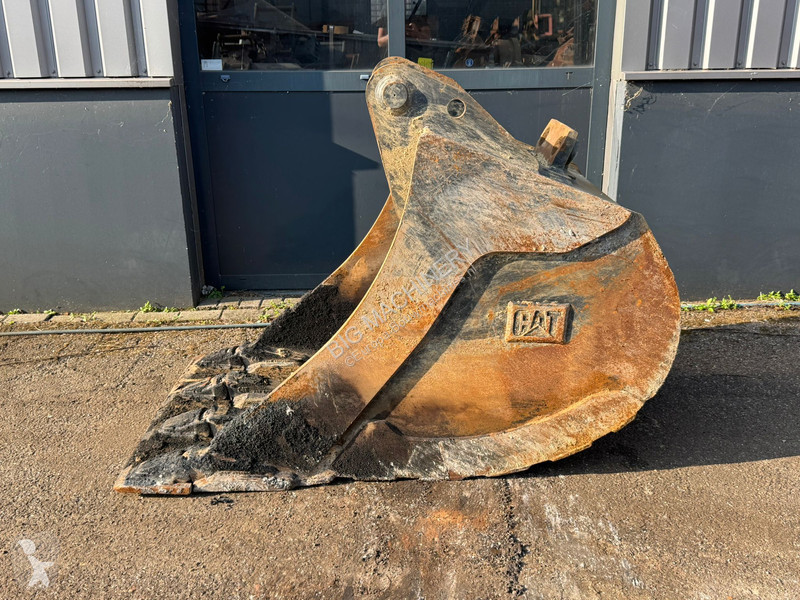 Aanbouwstukken voor bouwmachines Caterpillar...