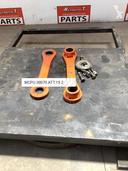 Equipamientos maquinaria OP Hitachi Attache...
