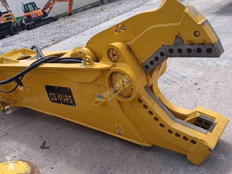 Equipamientos maquinaria OP Trevi CS40RS