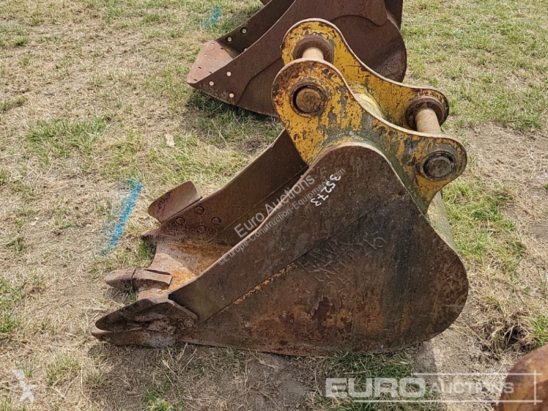 Echipamente pentru construcţii Caterpillar