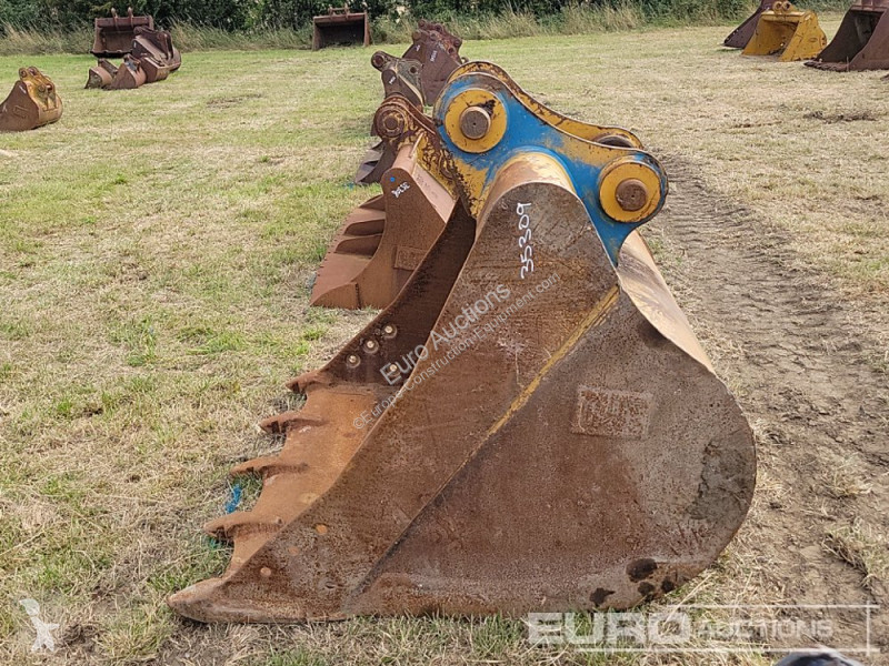 Echipamente pentru construcţii Caterpillar
