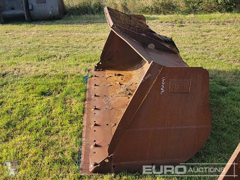 Echipamente pentru construcţii Caterpillar