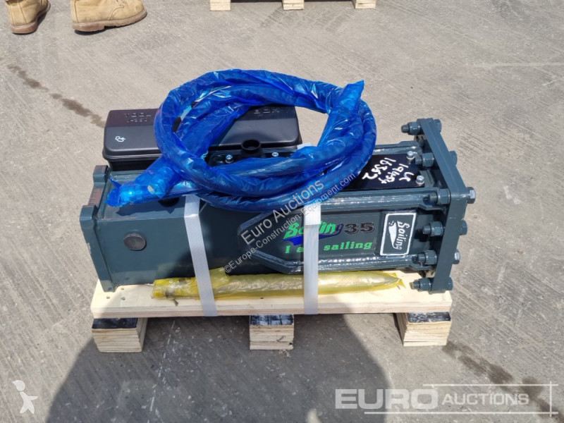 Echipamente pentru construcţii 35